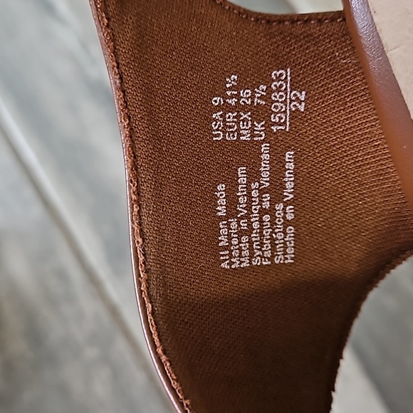 Crossover Wedges - Picture 3 of 6